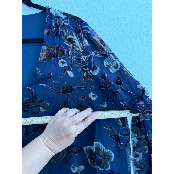 Floral Navy Midi Dress - Picture 4 of 14